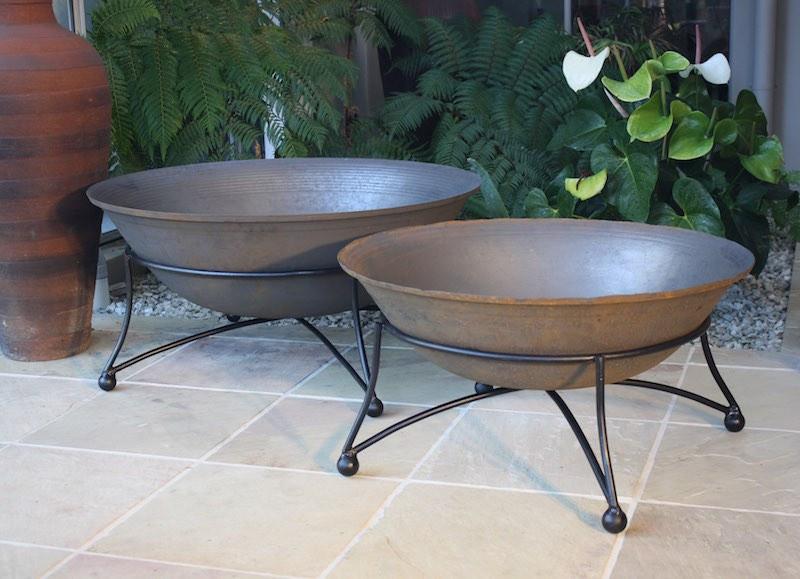 Art Deco 75 Cast Iron Fire Pit